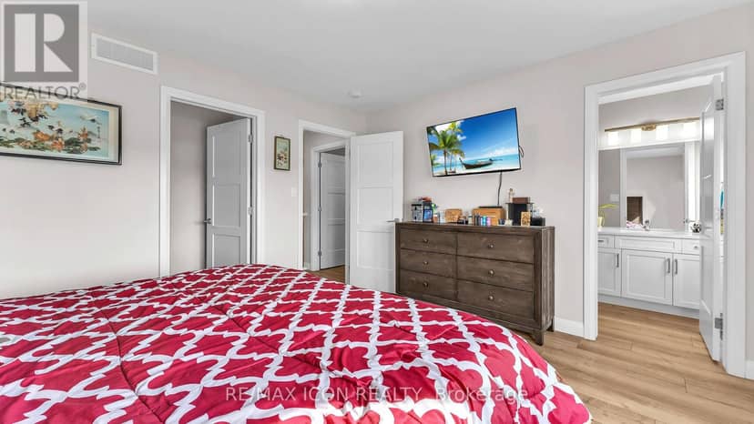 25 - 17 Nicholson Street — photo 13 of 17
