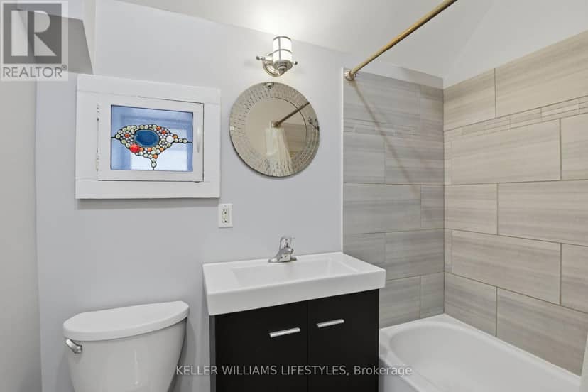 303 Pall Mall Street — photo 16 of 25