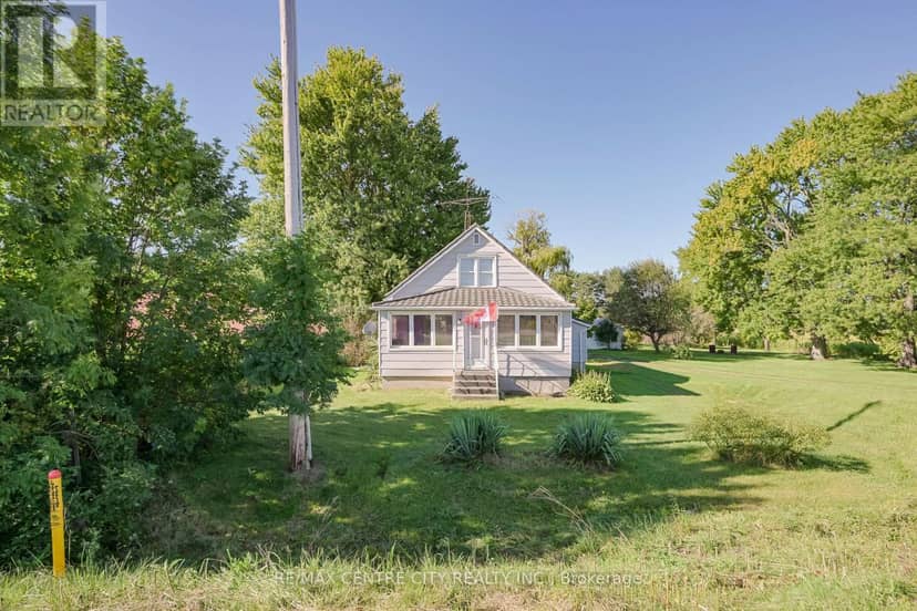 12329 Graham Road, West Elgin, photo 2