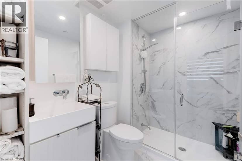 370 MARTHA Street Unit# 1707 — photo 20 of 34