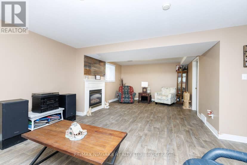 3626 Hill Street — photo 16 of 31