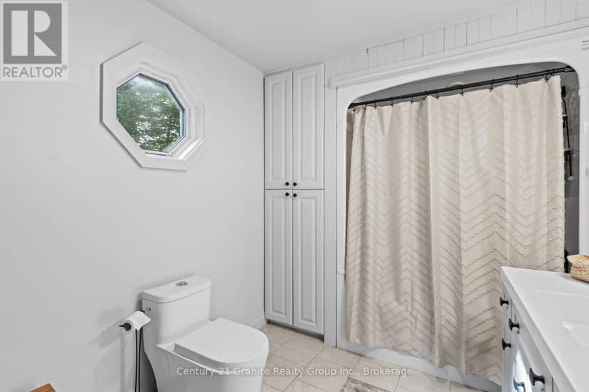 16408 35 Highway — photo 19 of 40