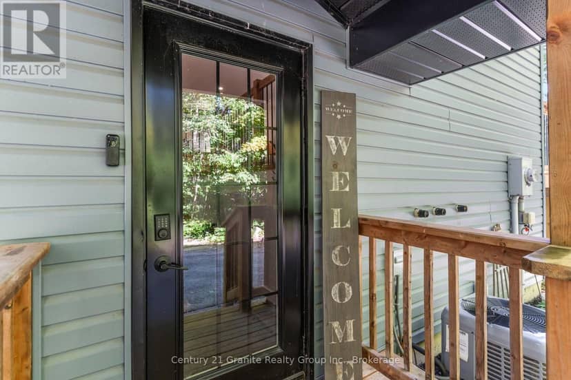 16408 35 Highway, Algonquin Highlands, photo 4