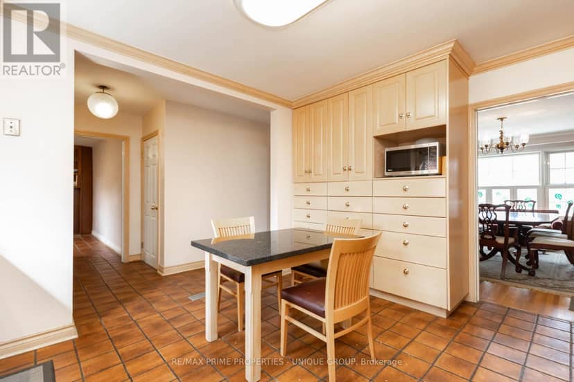 173 Ridley Boulevard — photo 11 of 40