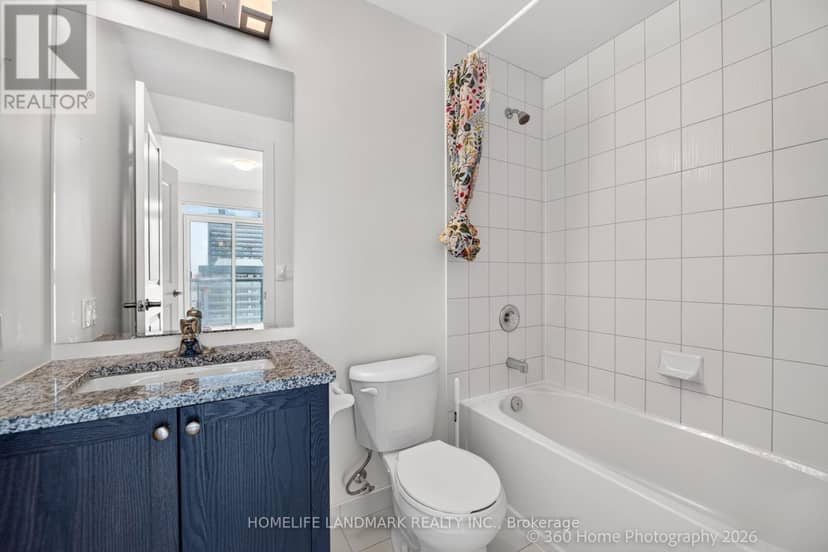 1008 - 4955 Yonge Street — photo 14 of 20