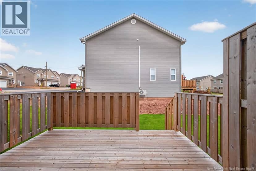 51 Loudun Street — photo 5 of 40