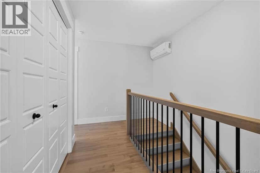 51 Loudun Street — photo 31 of 40