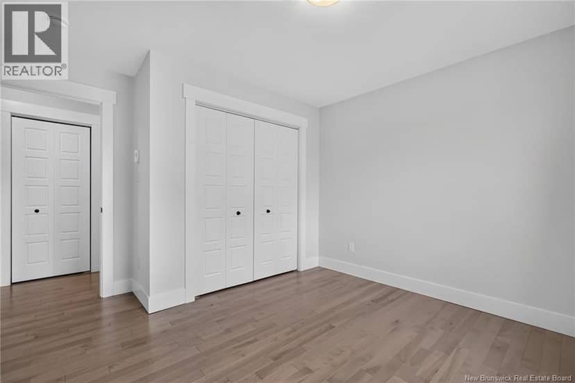51 Loudun Street — photo 24 of 40