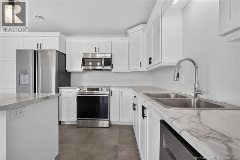 51 Loudun Street — photo 11 of 40