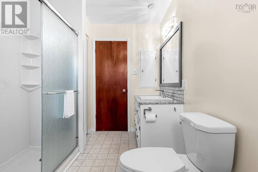 138 Hannebury Drive — photo 14 of 40