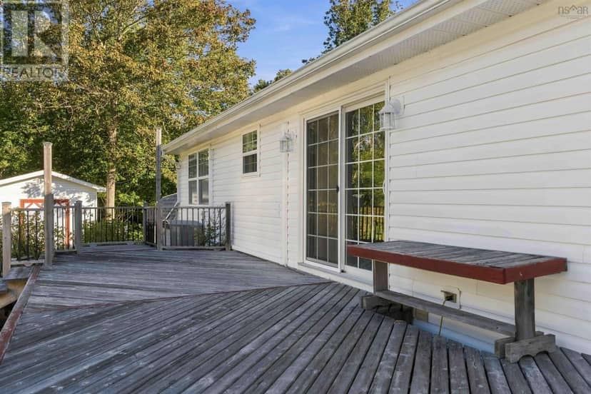 989 Lighthouse Road — photo 11 of 40