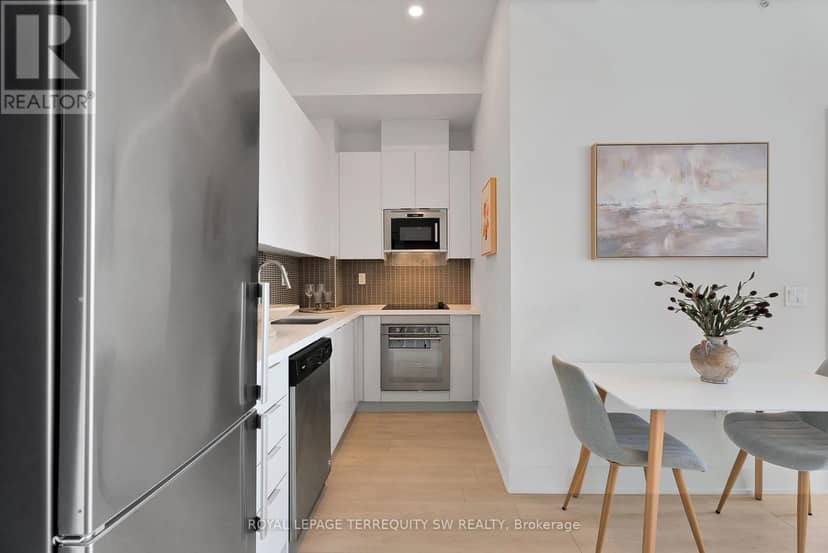 515 - 2916 Highway 7, Vaughan, photo 5