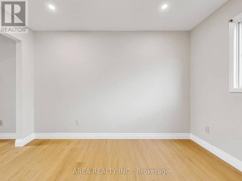 4749 Empire Crescent — photo 18 of 40