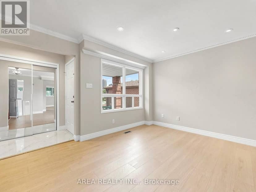 4749 Empire Crescent, Mississauga, photo 4