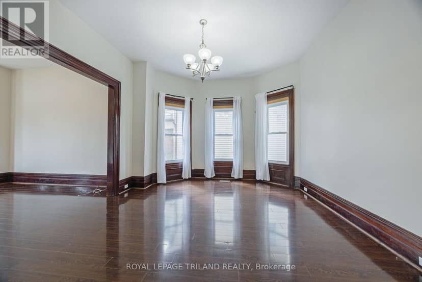 44 Elgin Street — photo 16 of 40