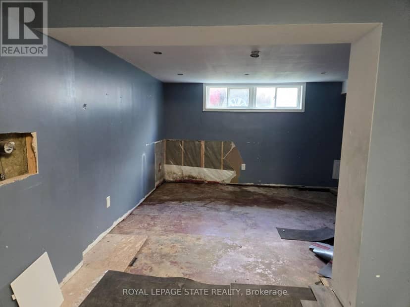 16 Broderick Avenue — photo 25 of 33