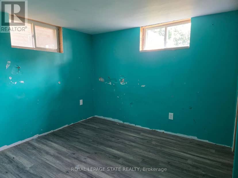 16 Broderick Avenue — photo 29 of 33