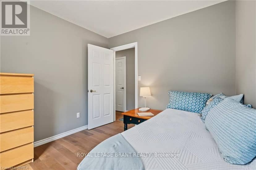 332 Grand River Avenue — photo 24 of 40