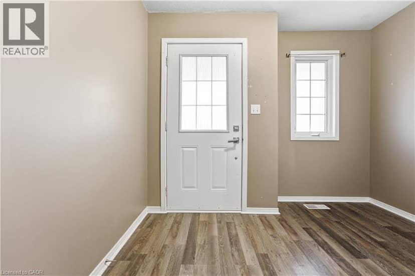 541 WILD IRIS Avenue, Waterloo, photo 6