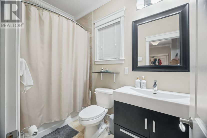 17 Livingstone Street — photo 16 of 40