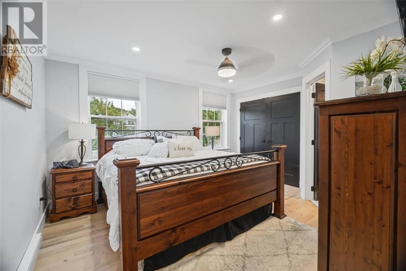 44 Bay Bulls Road — photo 17 of 38