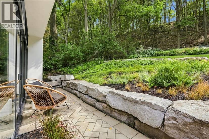 2 FREEMAN Place — photo 29 of 35