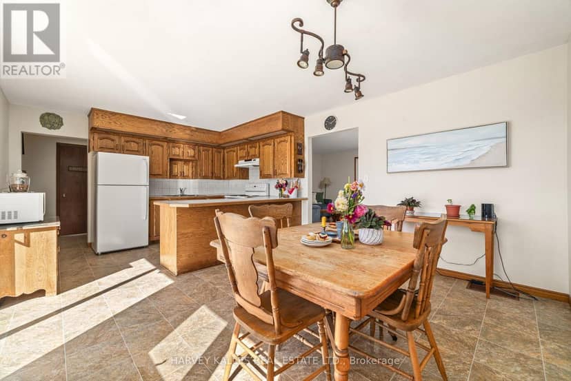 198 Welbanks Road — photo 9 of 40