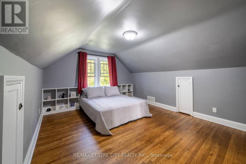 227 Beattie Street — photo 27 of 40