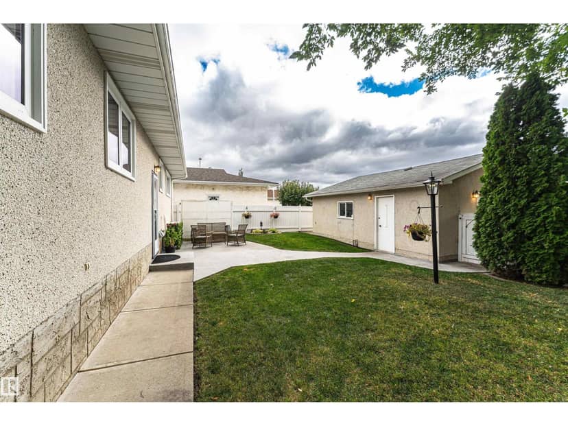 11419 149 AV NW — photo 38 of 40