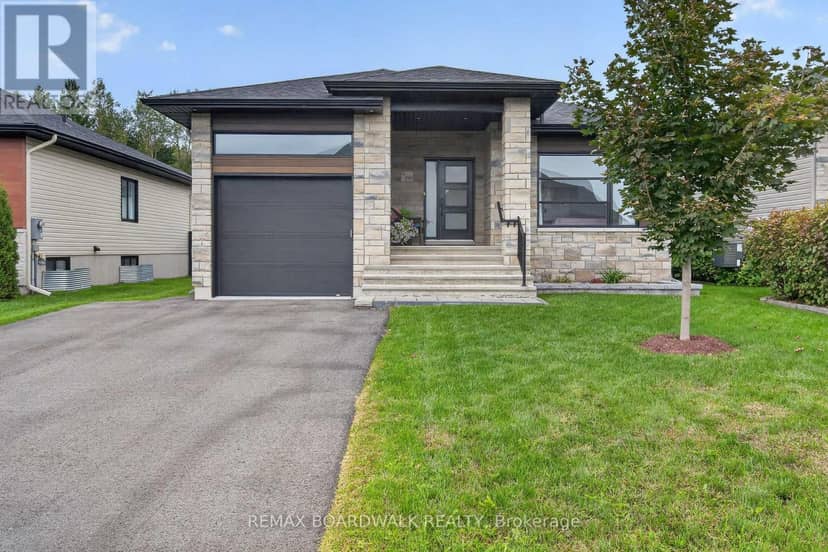 293 Nature Street, Casselman