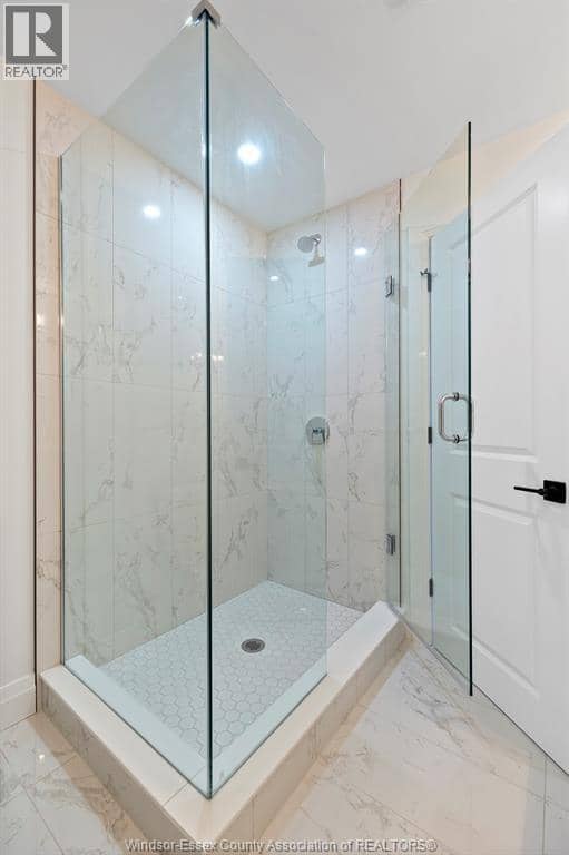 1214 Campana Crescent — photo 35 of 40