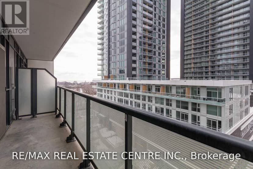 706 - 30 Ordnance Street — photo 8 of 22