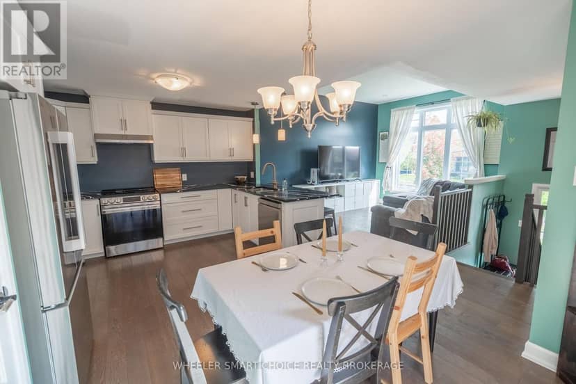 63 Mercier Avenue E — photo 7 of 25