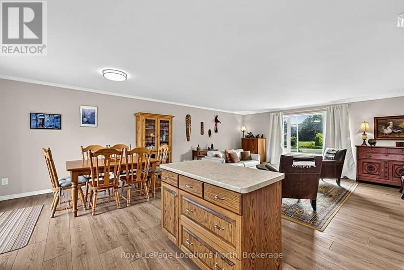 514 Miller Street — photo 15 of 40