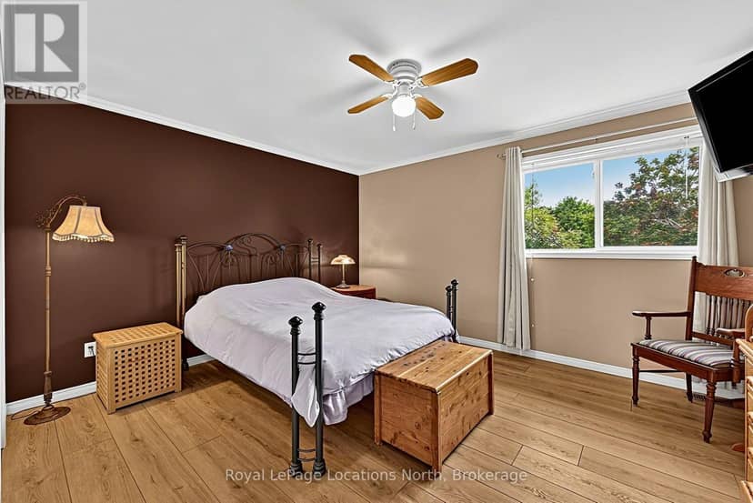 514 Miller Street — photo 16 of 40