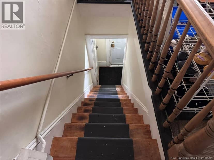 105 Victoria Street — photo 11 of 30