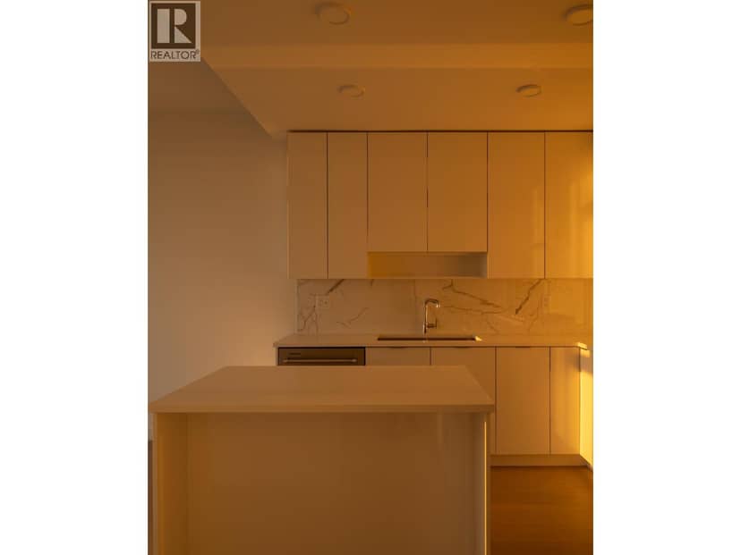 2307 555 SYDNEY AVENUE, Coquitlam, photo 3