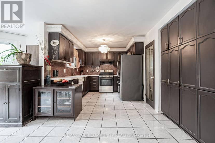 1801 Forestview Drive — photo 10 of 24