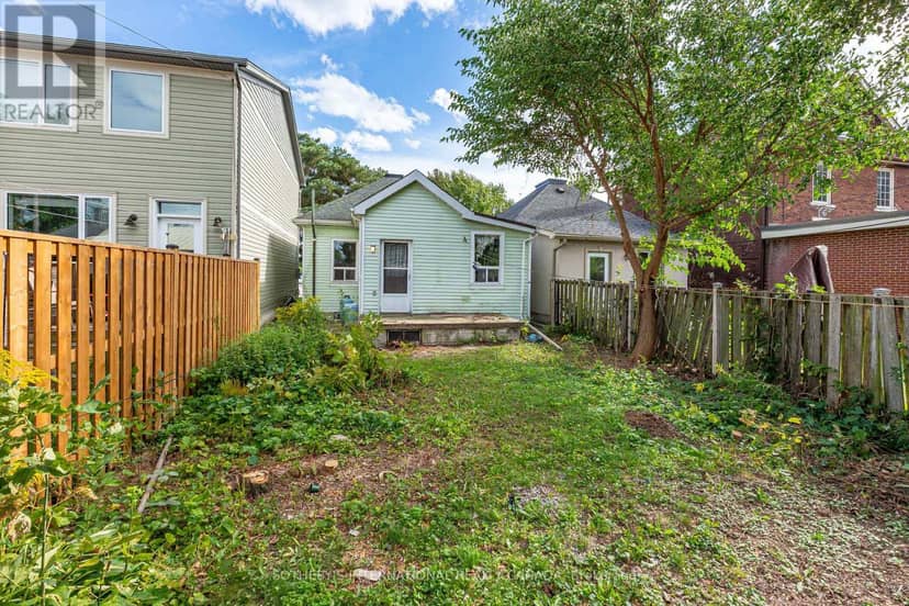 14 Marshall Boulevard, Toronto, photo 5