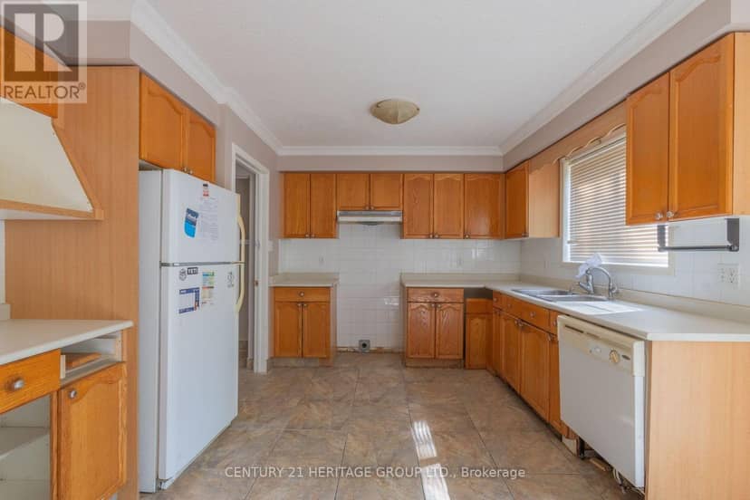 430 Starwood Drive — photo 10 of 24