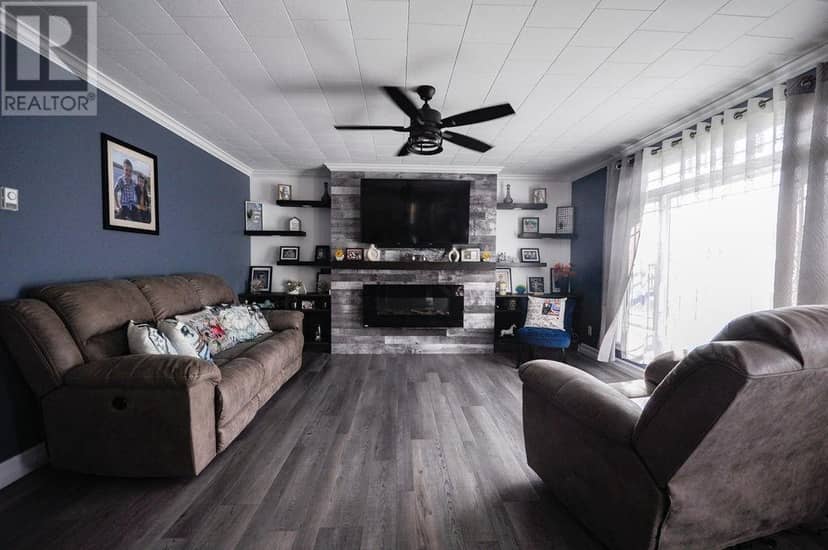 6 Ville Marie Drive — photo 13 of 29