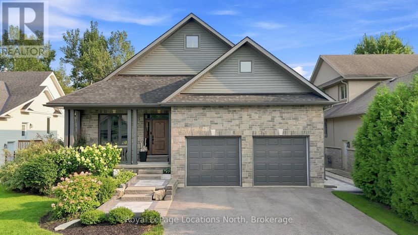 110 Mary Street — photo 2 of 40