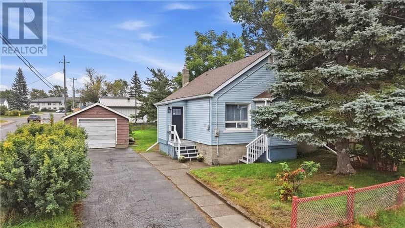 3308 Falconbridge Highway — photo 16 of 22