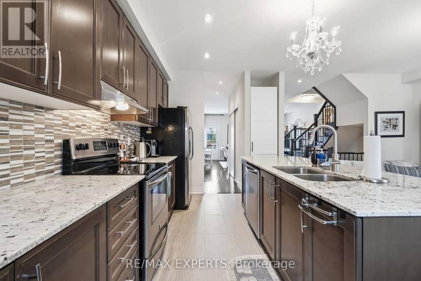 7 - 10060 Keele Street — photo 7 of 31