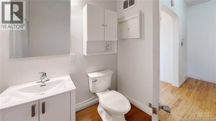 29 Humphrey Street — photo 10 of 22