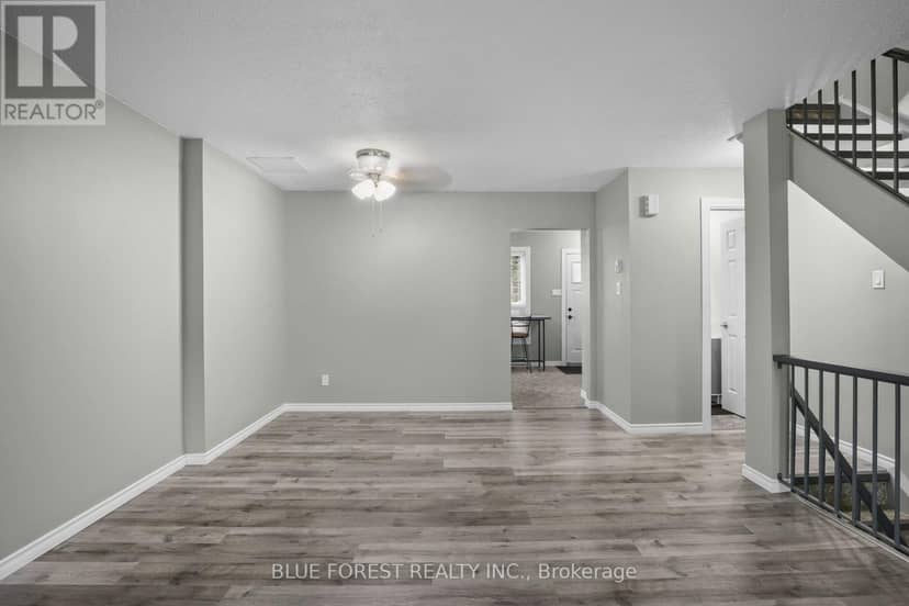 26 - 253 Taylor Street — photo 10 of 38