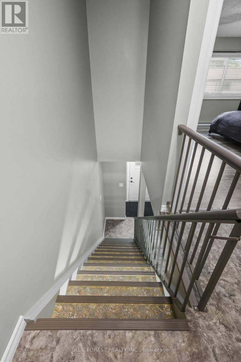 26 - 253 Taylor Street — photo 20 of 38