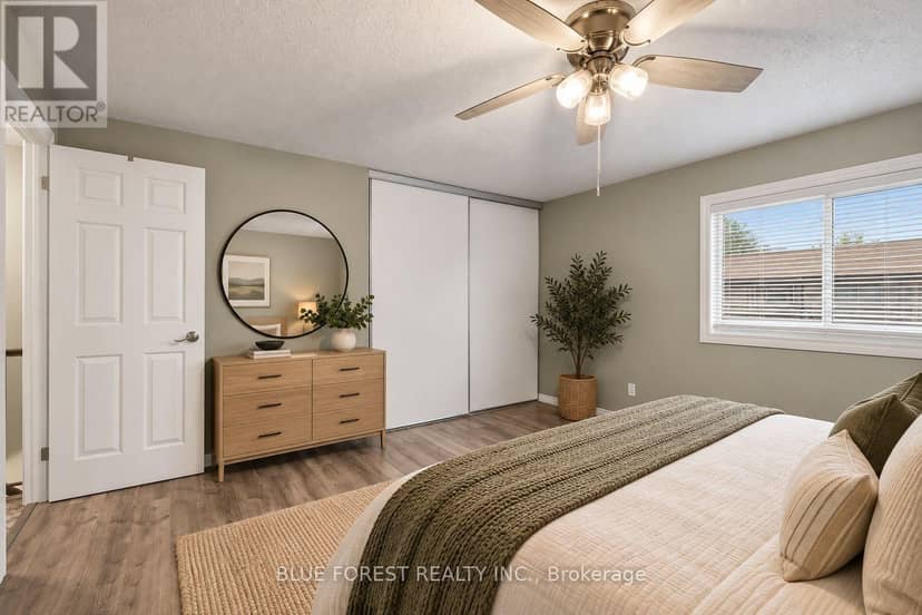 26 - 253 Taylor Street — photo 22 of 38