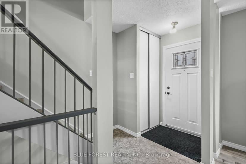 26 - 253 Taylor Street, London East, photo 3