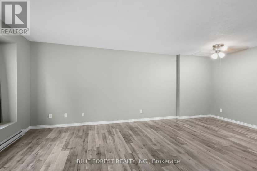 26 - 253 Taylor Street — photo 9 of 38